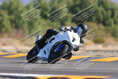 media/Nov-06-2022-SoCal Trackdays (Sun) [[208d2ccc26]]/Turn 7 Set 1 (1050am)/